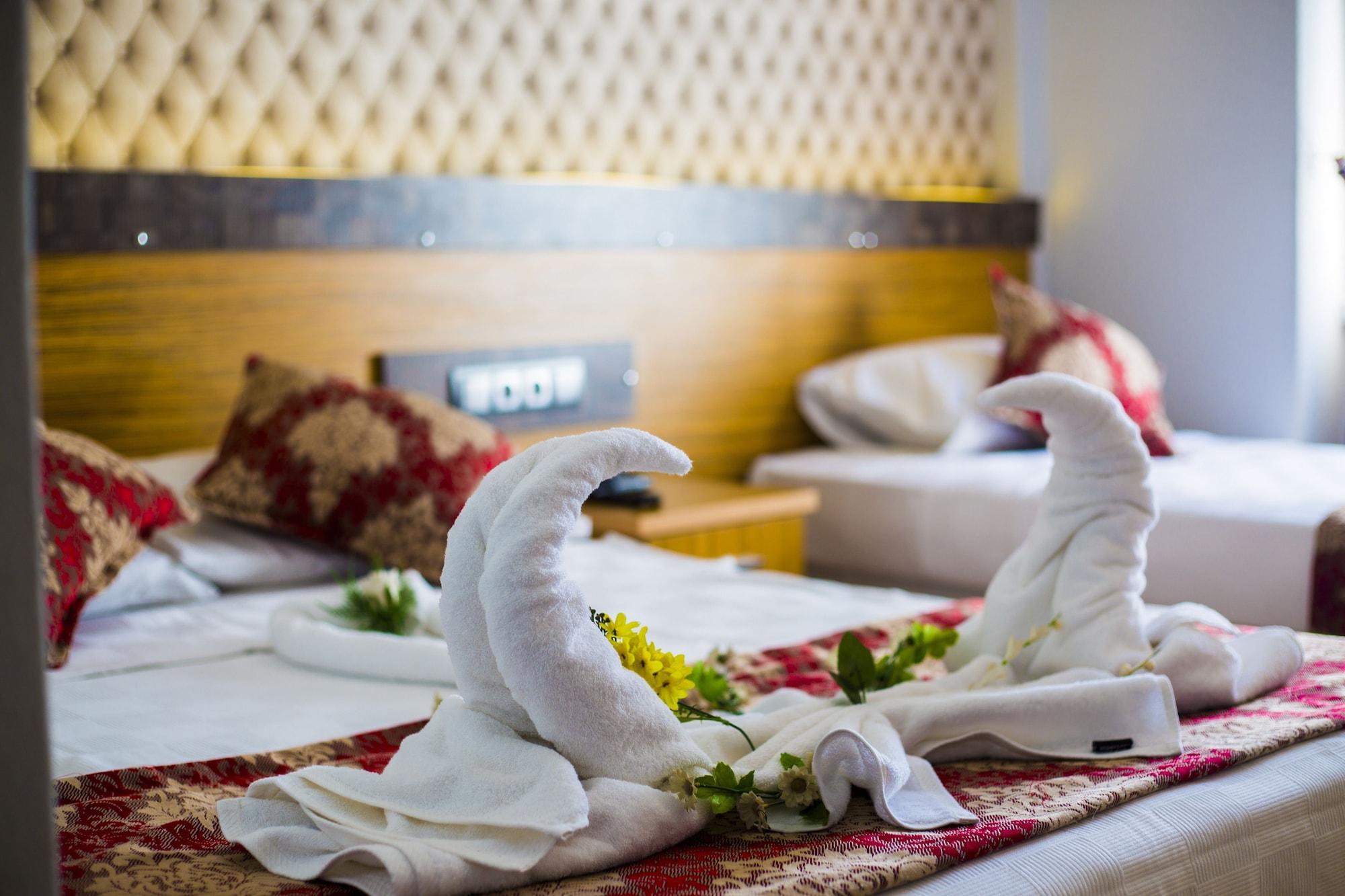 Mevre Hotel 안탈리아 외부 사진